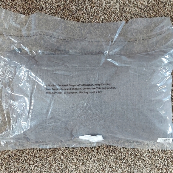 2 THRESHOLD STUDIO MCGEE COLOR BLOCK GRAY/CREAM DECORATIVE LUMBAR THROW PILLOW - Picture 6 of 7